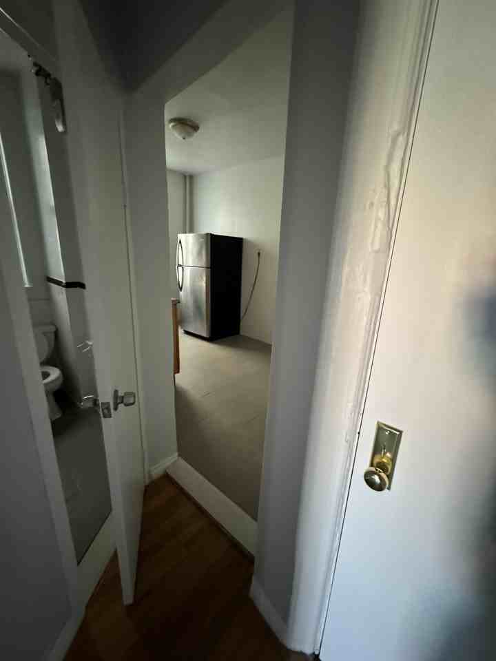 2350 Crotona Ave #2 - Photo 3 of 3