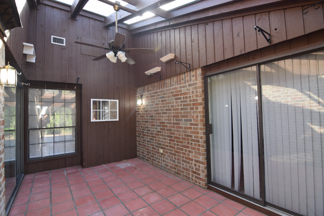 4000 Hickory Rd #NA - Photo 3 of 22