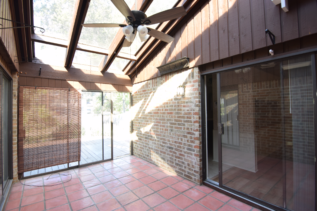 4000 Hickory Rd #NA - Photo 4 of 22