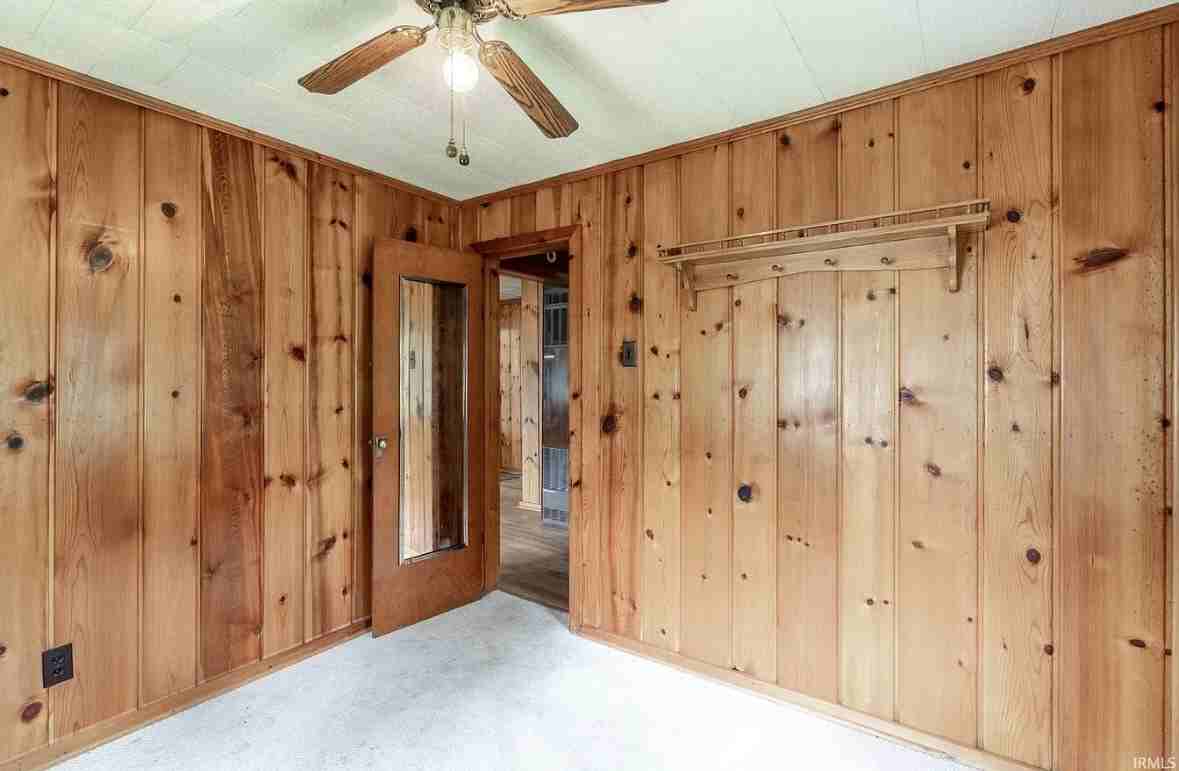 8828 S South Hill Dr #NA - Photo 2 of 22