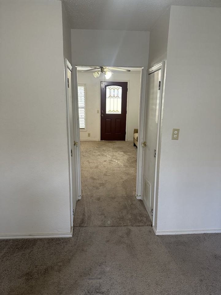 7208 Foster Dr #NA - Photo 3 of 13