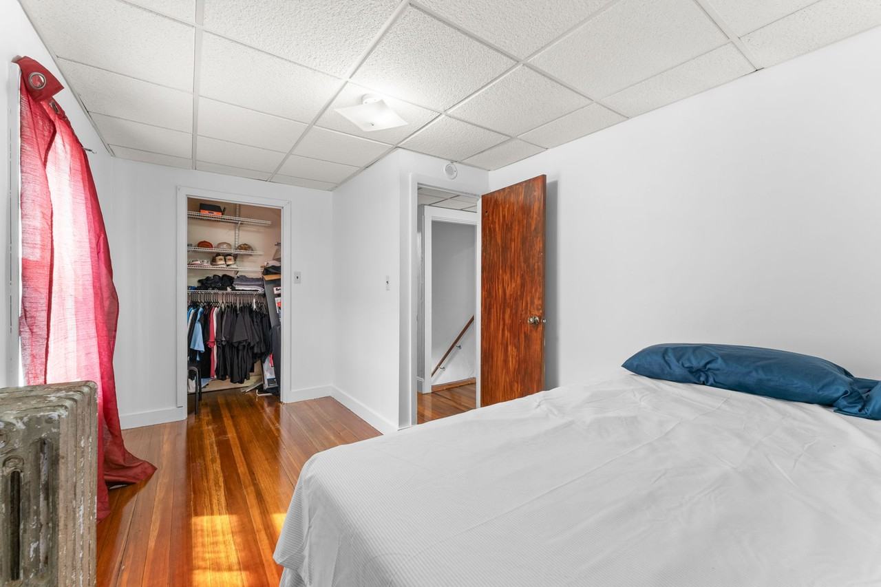 50 Moore St #2R - Photo 3 of 16
