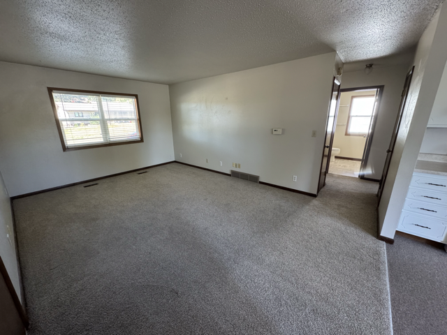 502 N Johnson St #1 - Photo 5 of 16
