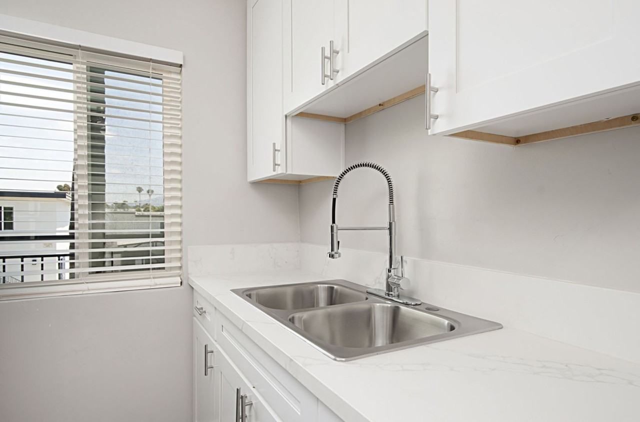 NC18 Apartments - Photo 7 of 16