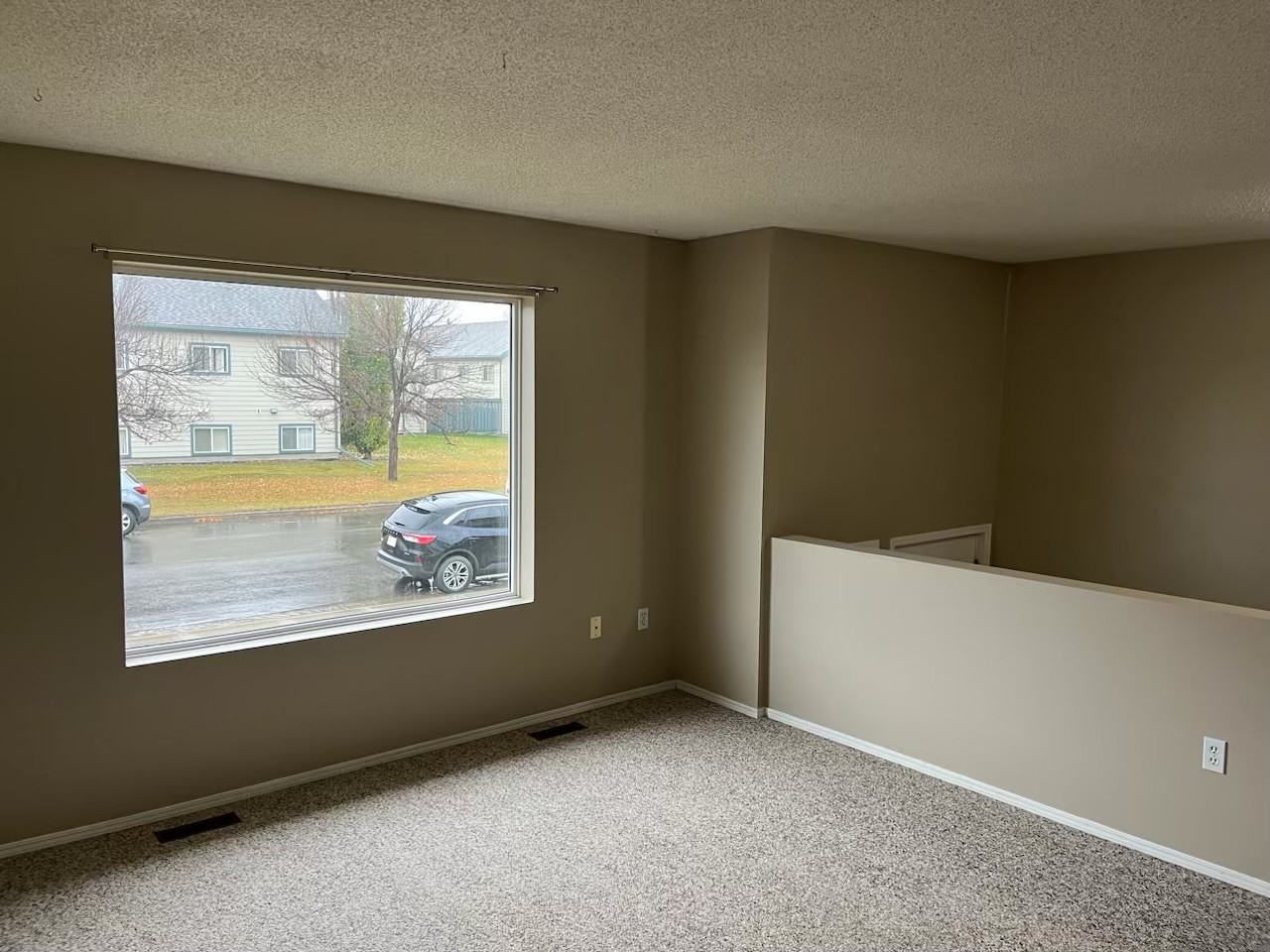 10523 104 Ave #1 - Photo 3 of 7