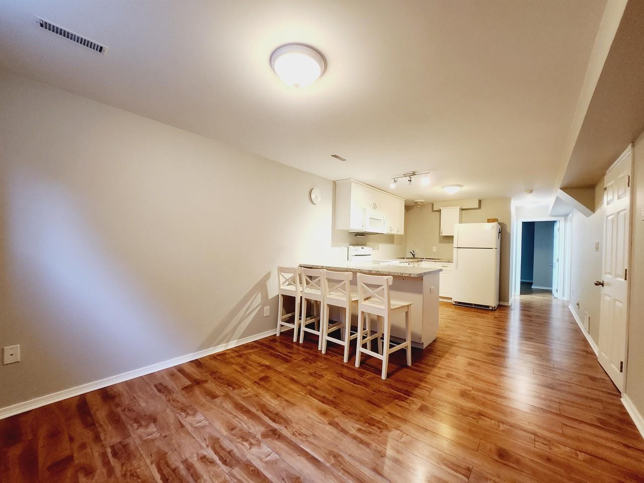 11031 152 St Nw Bsmt #BS - Photo 5 of 12