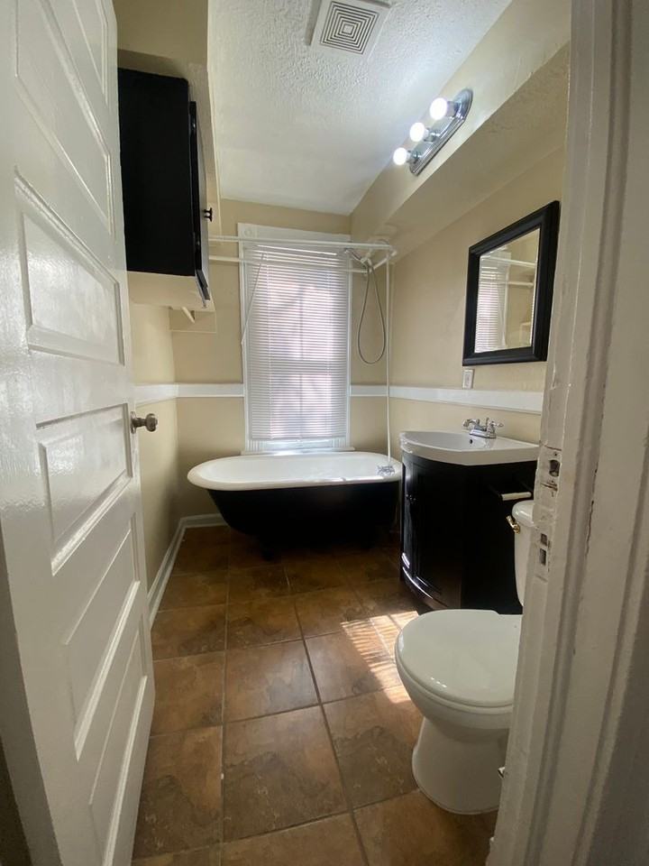 2909 12th Ave - Photo 6 of 17