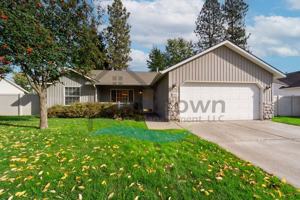 featured image of 7358 N Aaron St