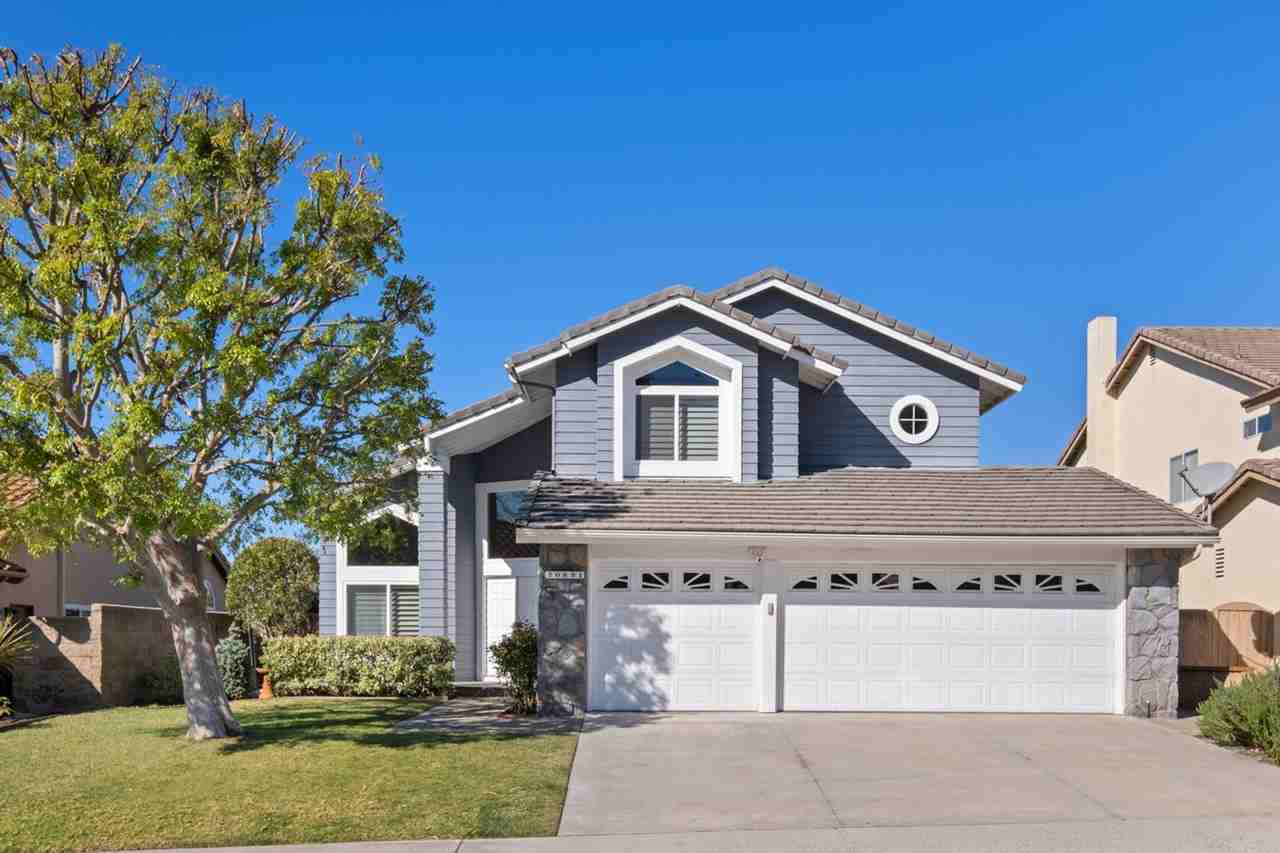 20891 Porter Ranch Rd - Photo 4 of 50