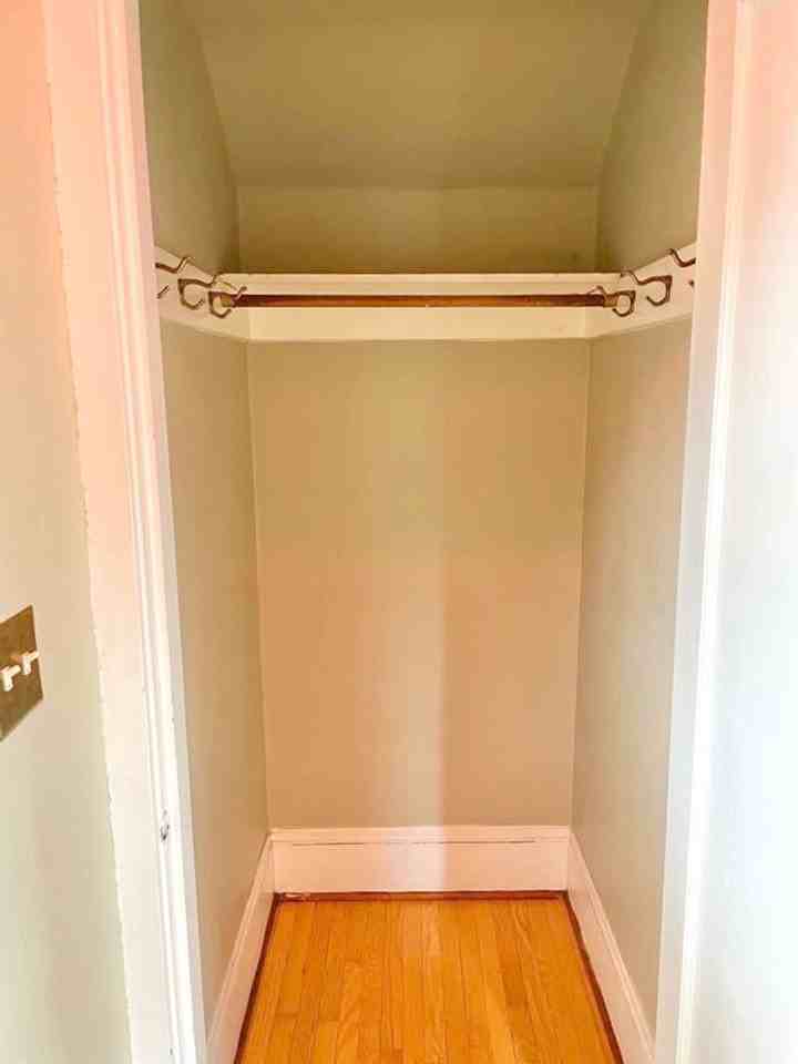 1430 Se 46th Ave - Photo 5 of 21
