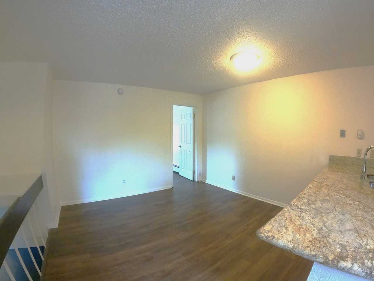1065 University Ave #115 - Photo 3 of 13