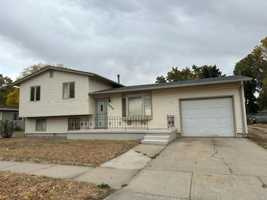 featured image of 2620 State St