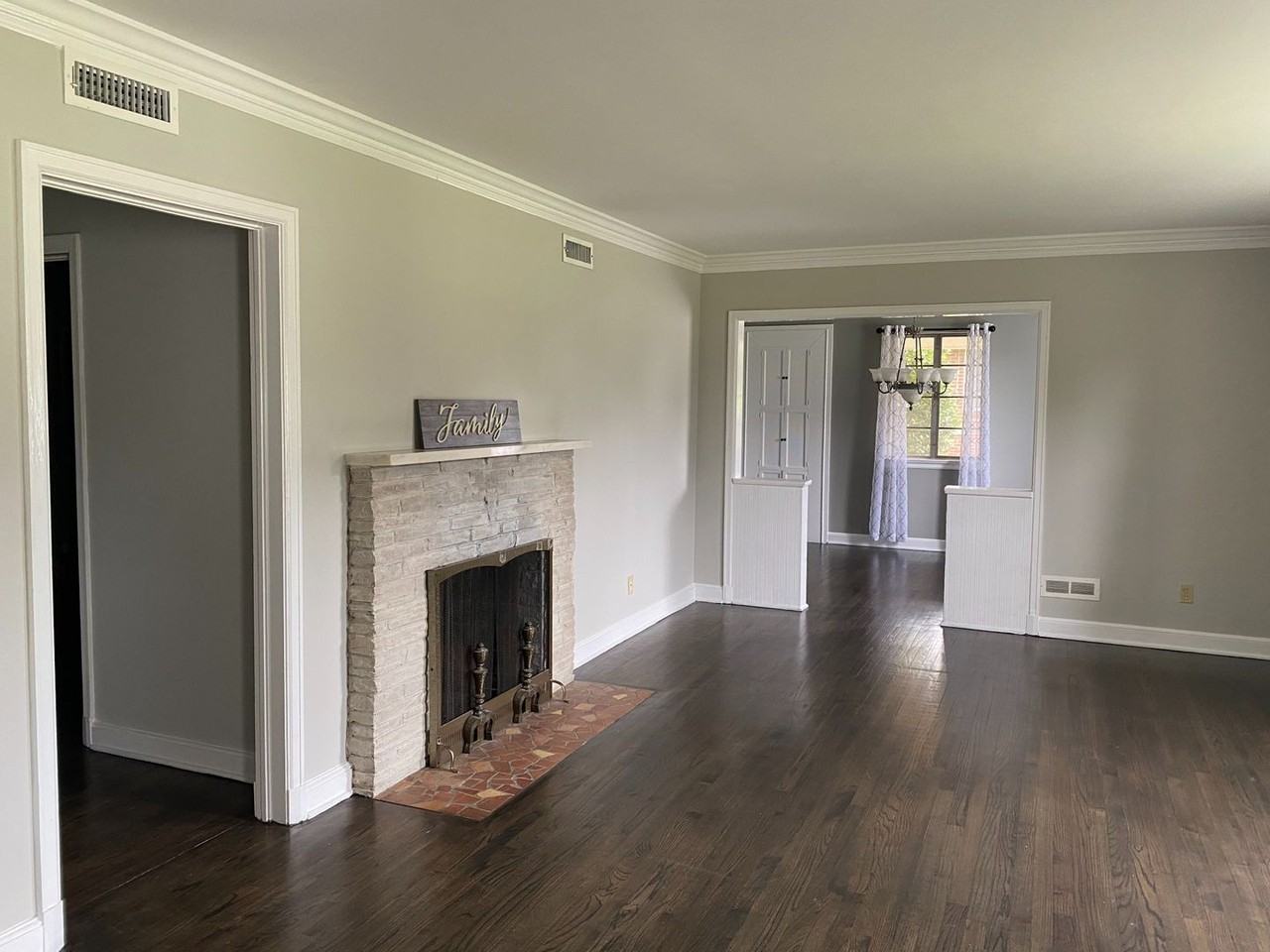 2915 Ashley Ave - Photo 2 of 25