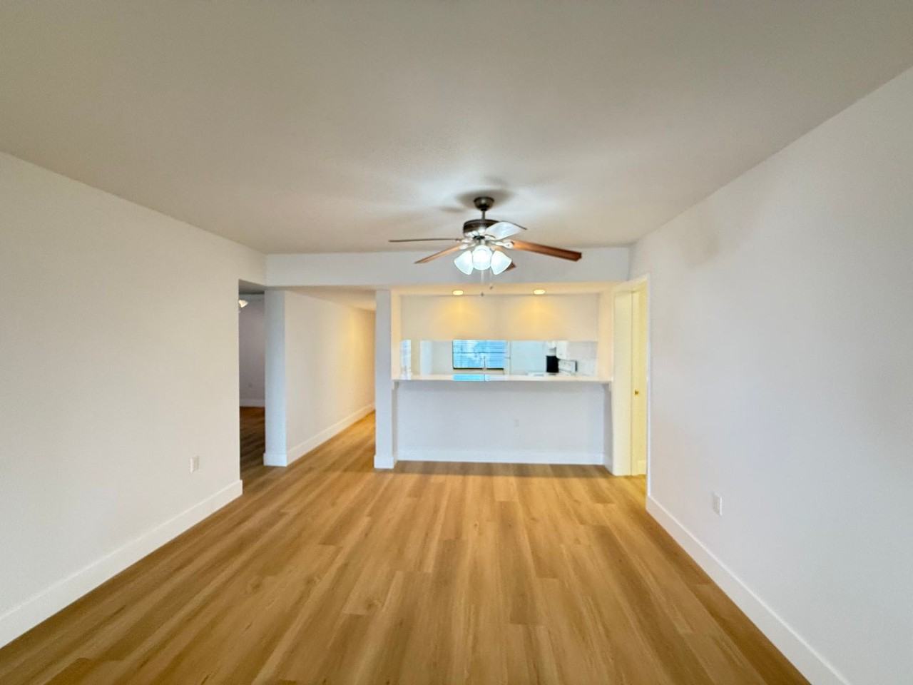 3511 Village Blvd #404 - Photo 4 of 25