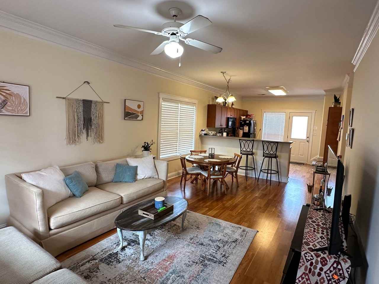 2230 Lakeside Dr - Photo 6 of 17