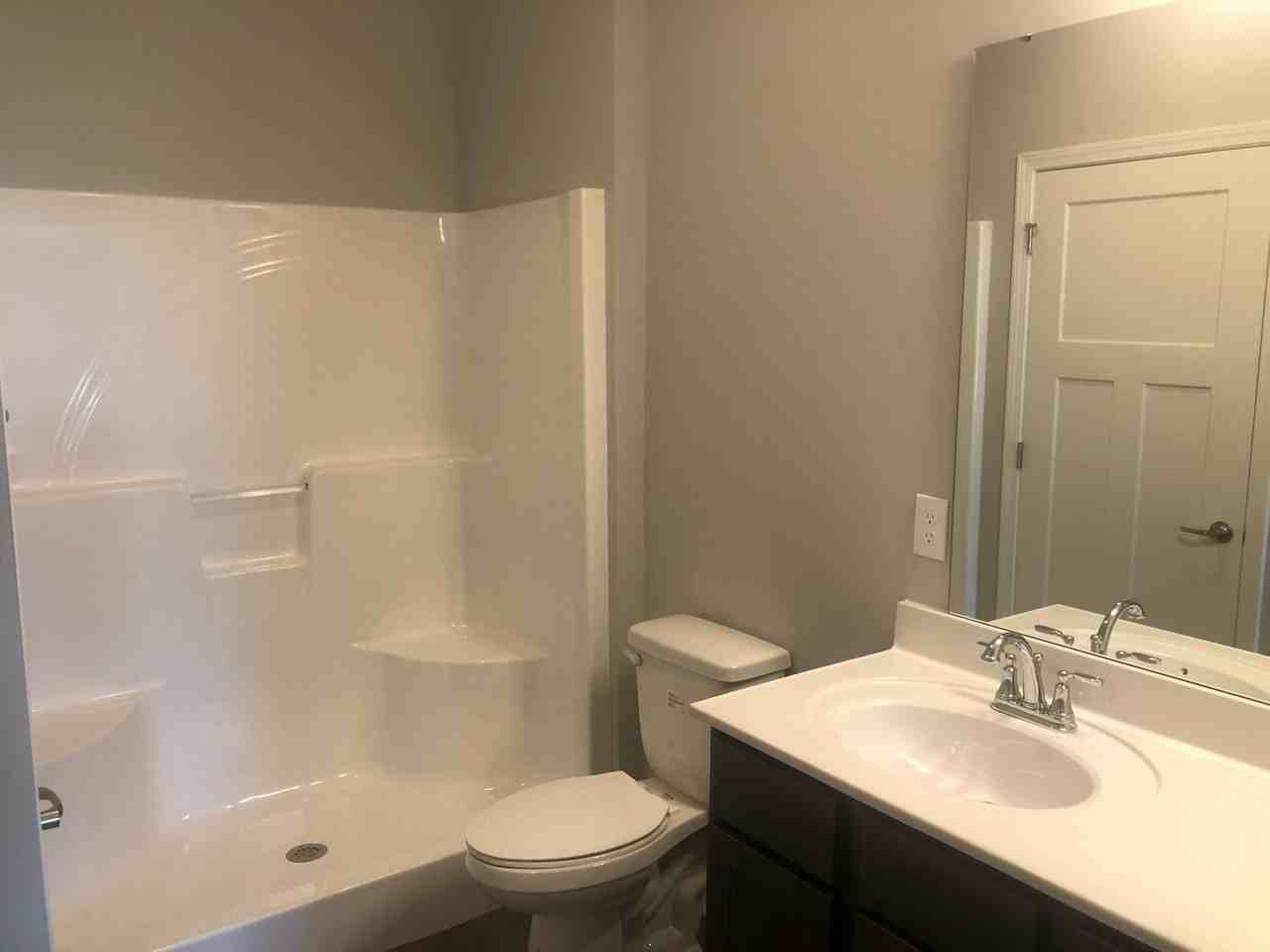 7611 Long Shot Ln - Photo 4 of 18