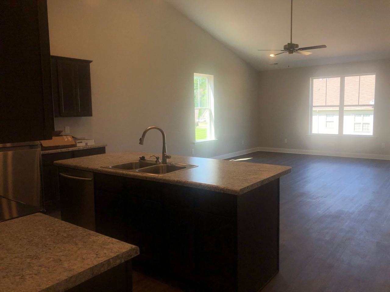 7611 Long Shot Ln - Photo 5 of 18
