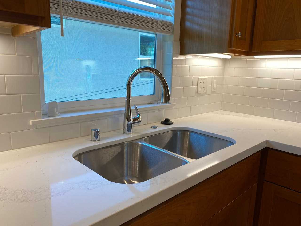 606B West St - Photo 6 of 31