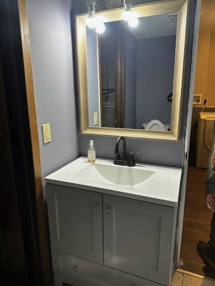 4228 W 124th St - Photo 4 of 13