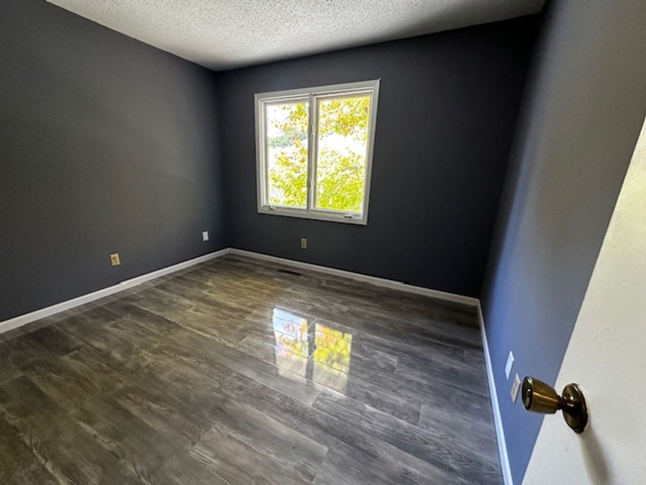 4228 W 124th St - Photo 6 of 13