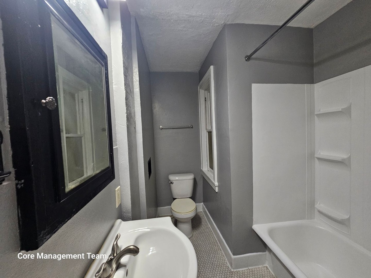 194 Knox Ave - Photo 7 of 10
