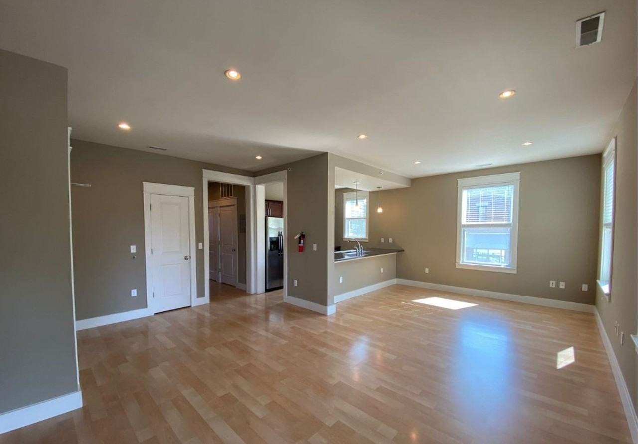 Modern & Spacious 2 Bed, 2 Bath *August 2025* - Photo 2 of 8