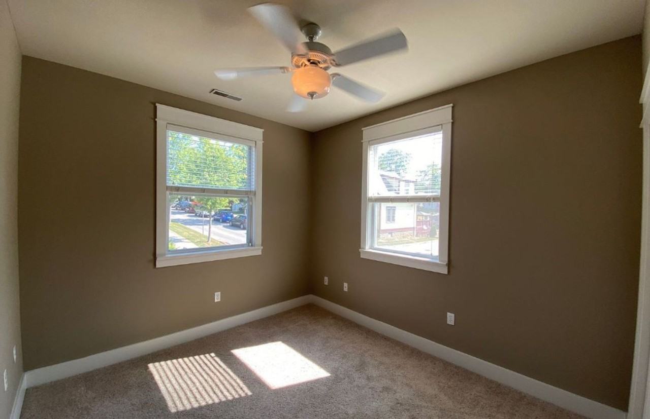 Modern & Spacious 2 Bed, 2 Bath *August 2025* - Photo 6 of 8