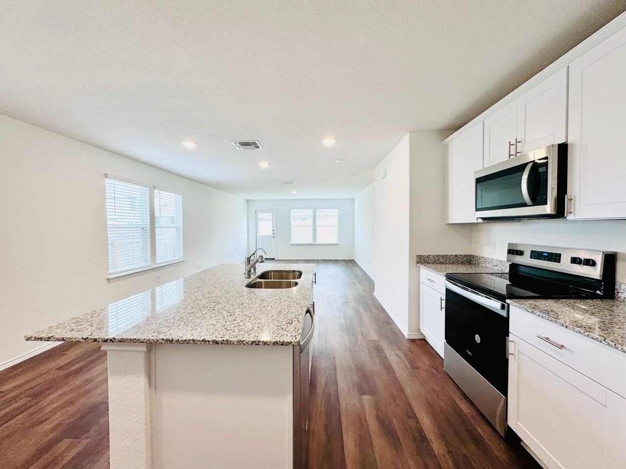 4089 Lily Glade Ln - Photo 4 of 43