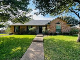 100 Cross Country Dr - Photo 1 of 1