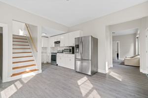 featured image of 411 Central Ave