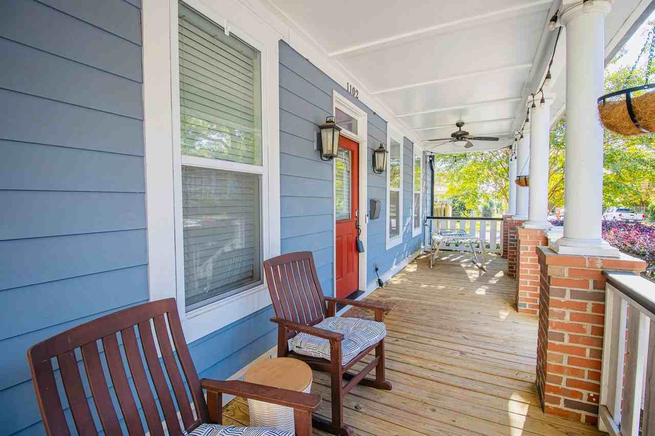 1102 Beaufort St - Photo 3 of 34