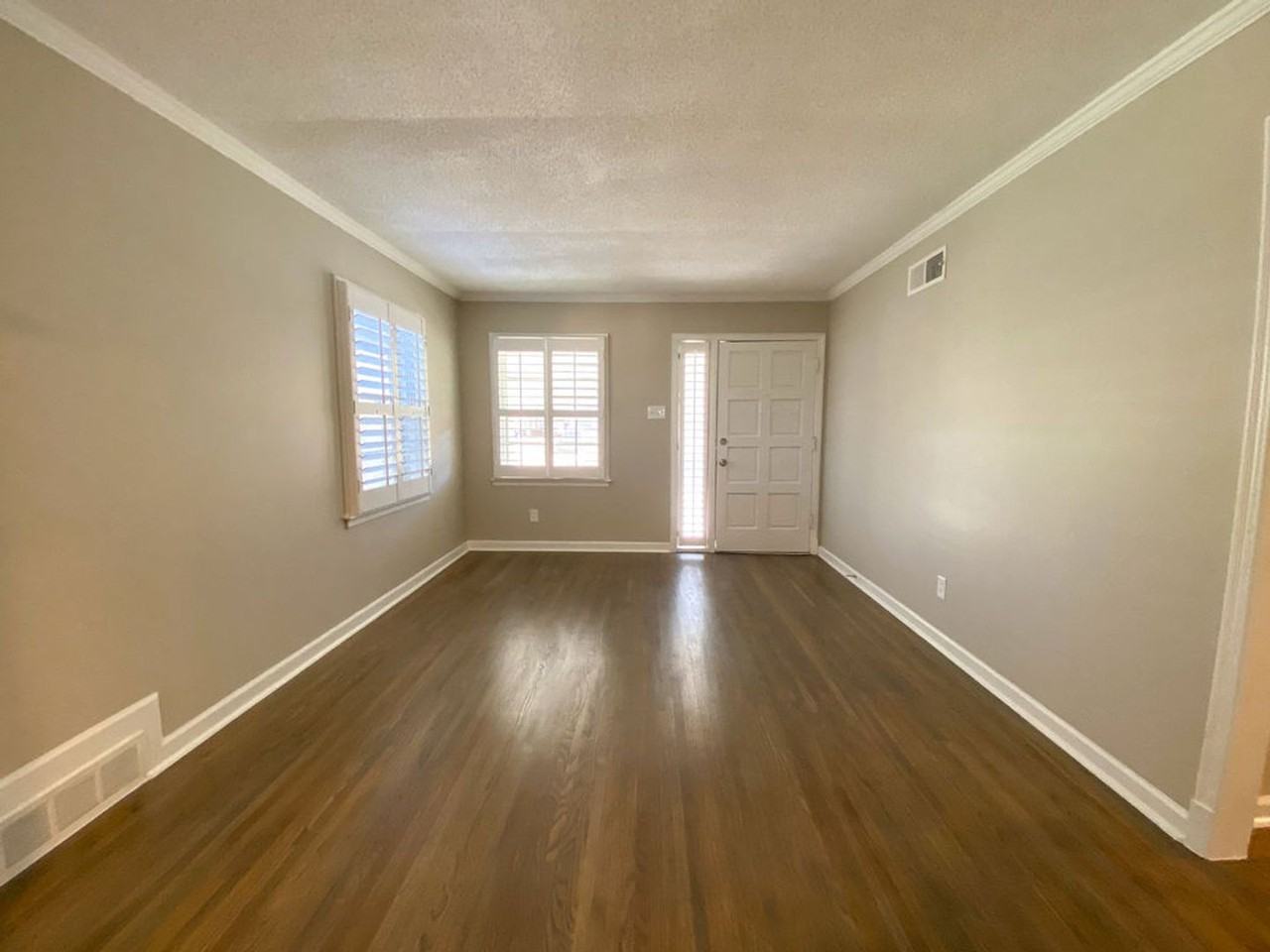 1293 Inman Rd - Photo 3 of 25