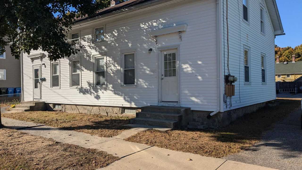 10 N A St - Photo 2 of 8