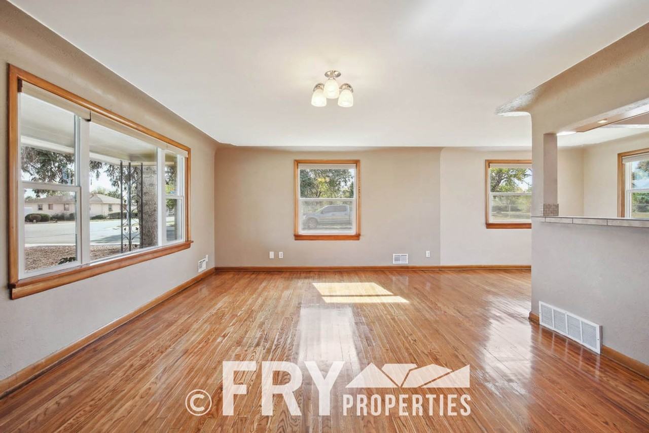 5275 Carr St - Photo 3 of 26