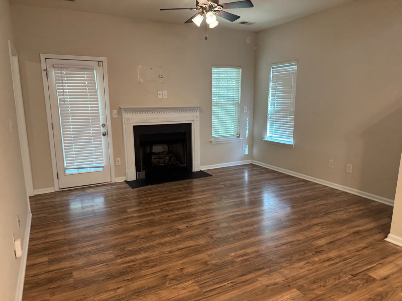 10559 Bunclody Dr - Photo 5 of 31