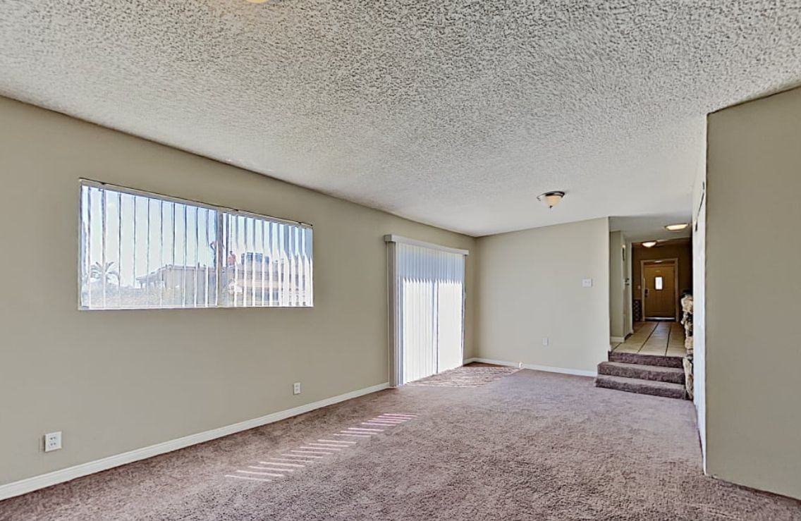 5175 Tyler St - Photo 2 of 8
