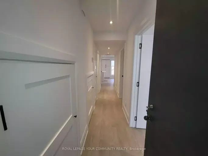 248 Gladstone Ave #MAIN - Photo 3 of 14