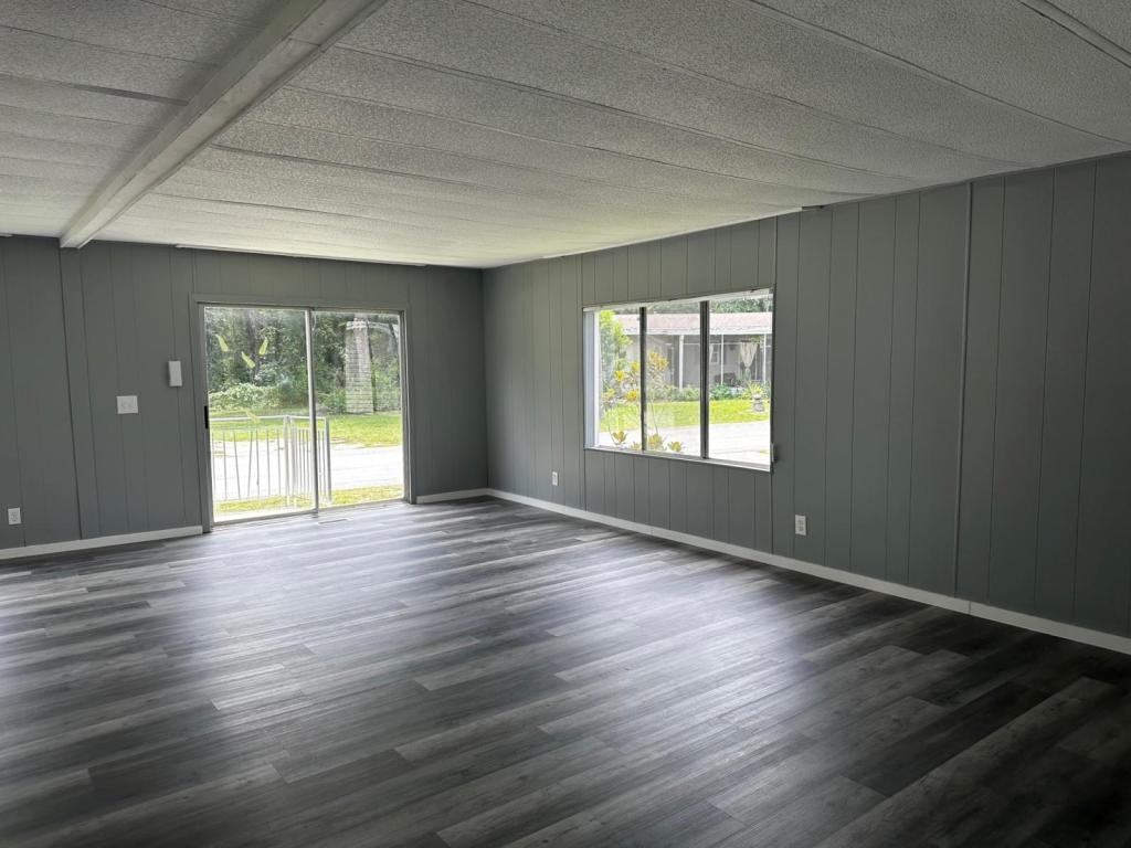 105 Sago Cir - Photo 2 of 10
