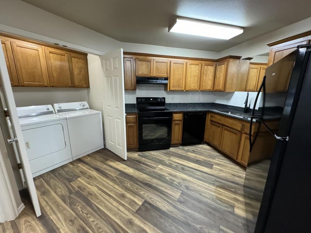 308 York St - Photo 7 of 16
