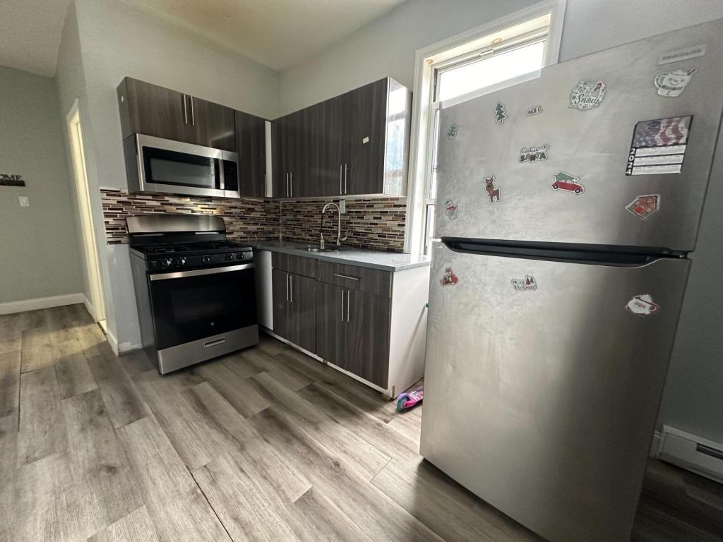 139 School St ##3n - Photo 5 of 6