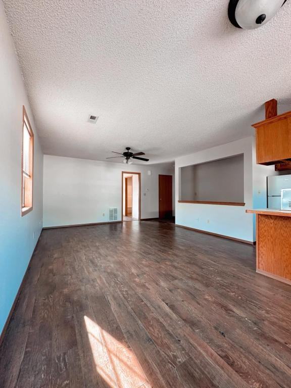 836 S Patterson Ave - Photo 2 of 3