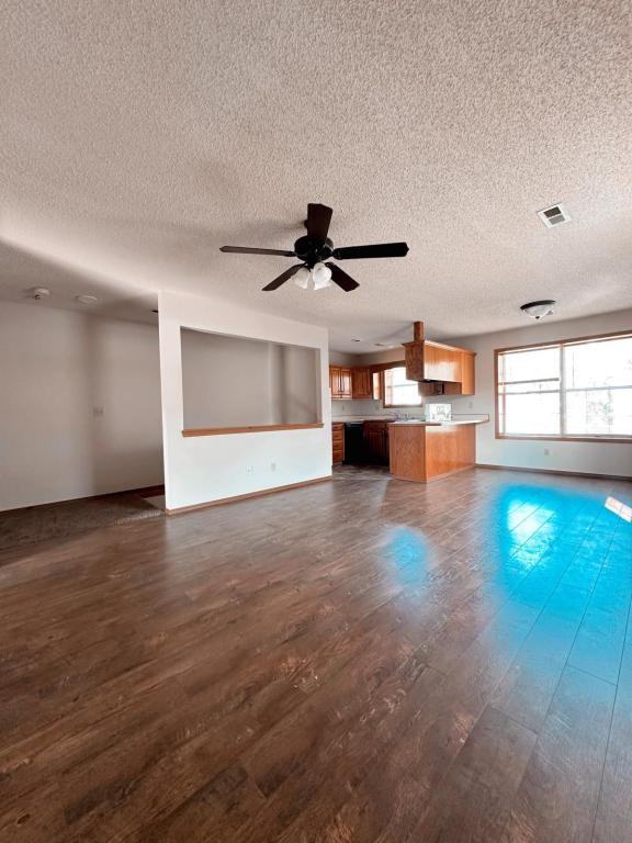 836 S Patterson Ave - Photo 3 of 3