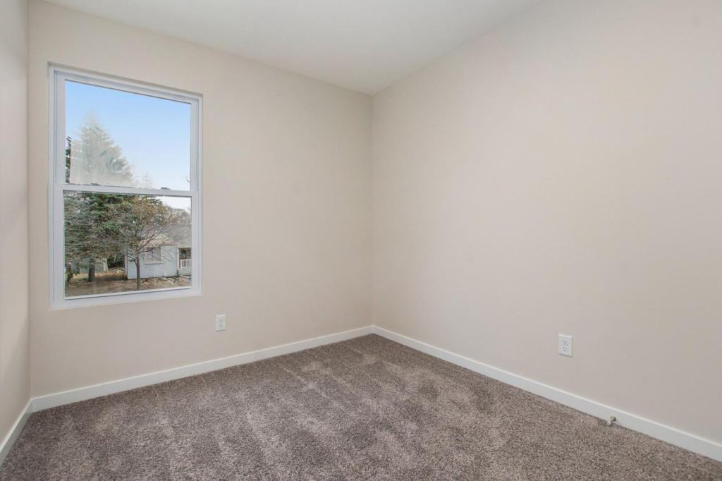 Hudson  Dowd Street - Photo 6 of 17