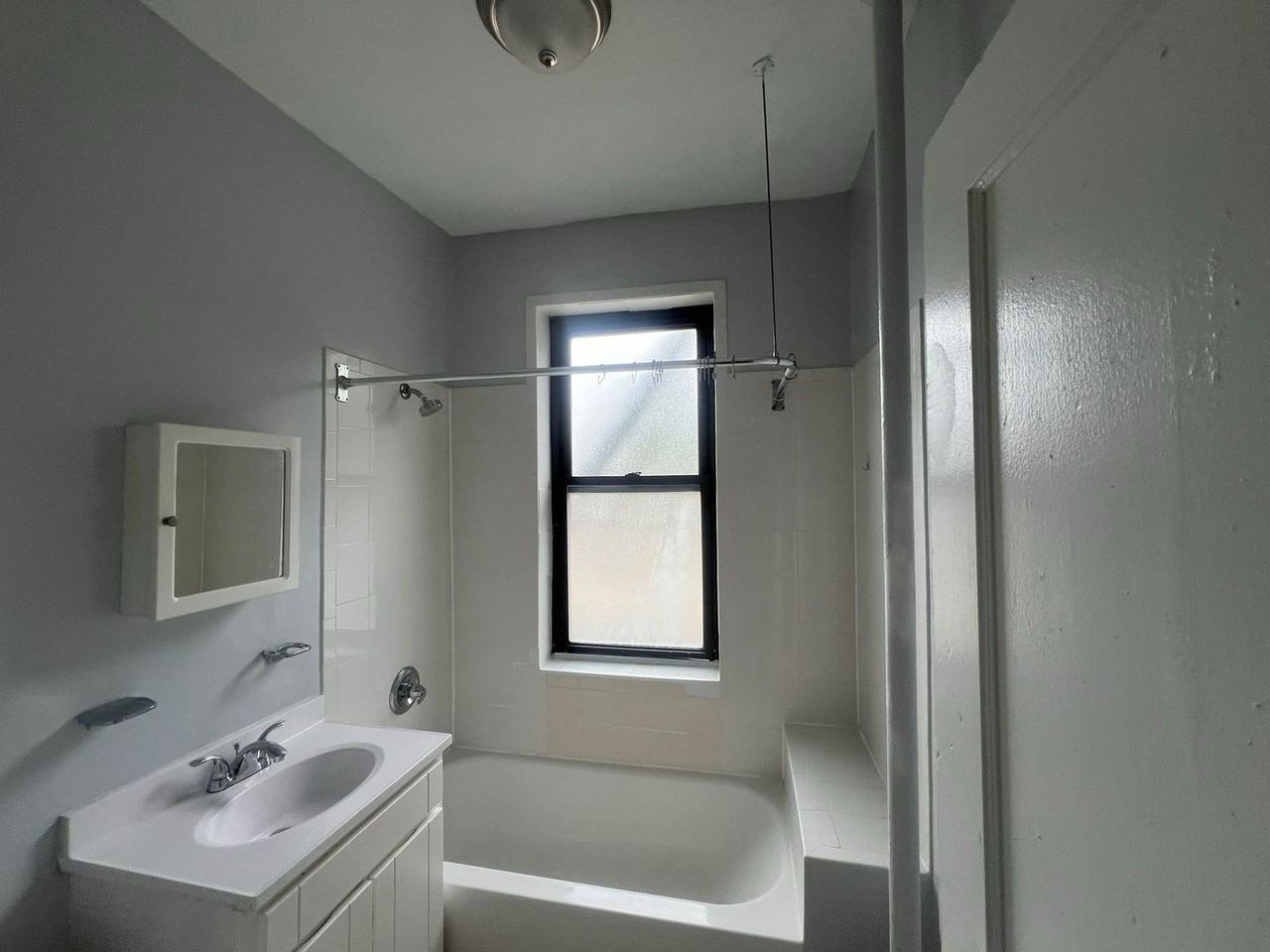 1111-Trefoil Manor, LLC - Photo 4 of 13