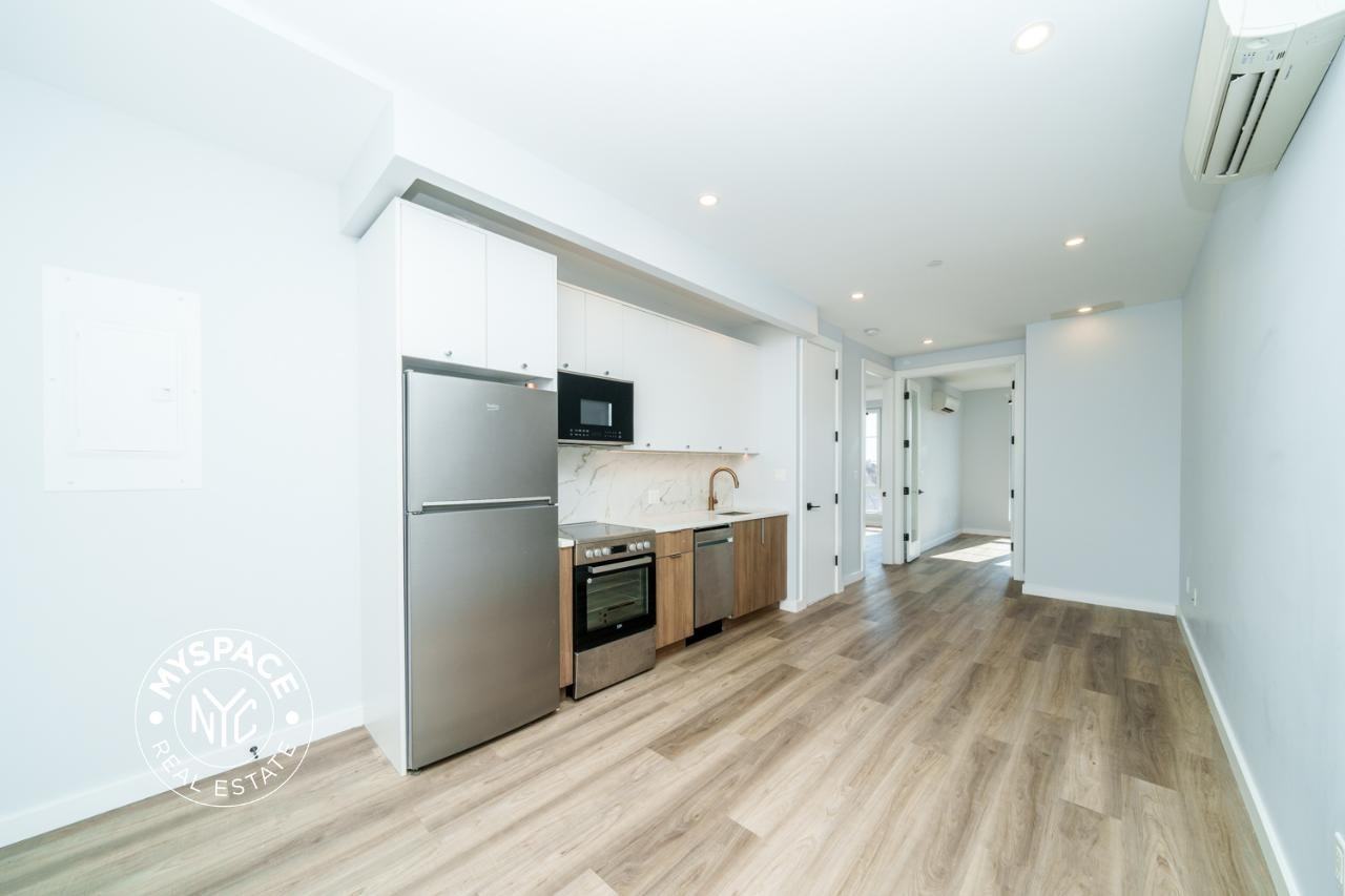2913 Snyder Ave #3F - Photo 2 of 8