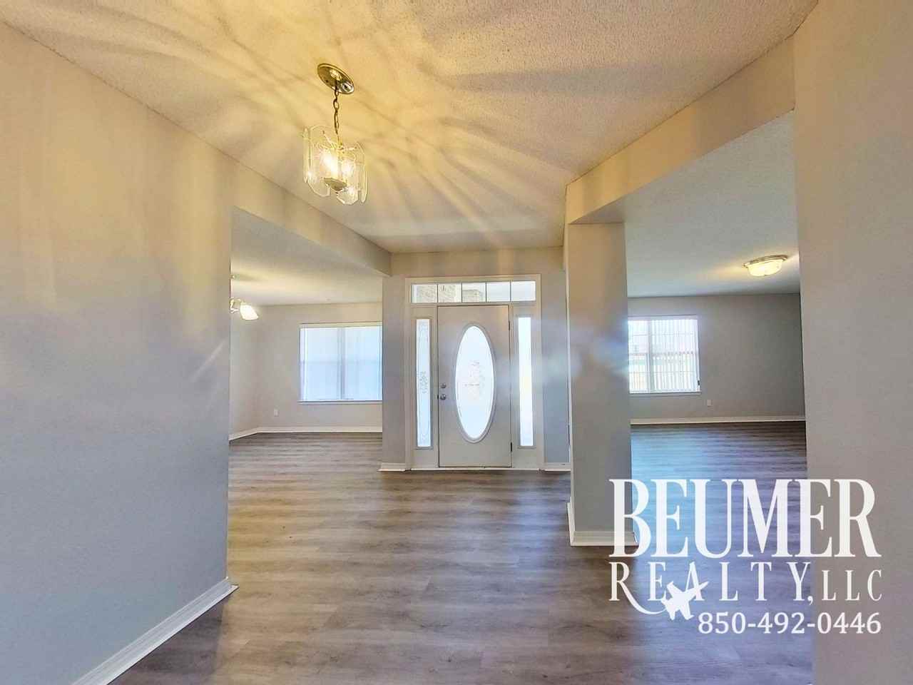 6033 Firefly Dr - Photo 2 of 39