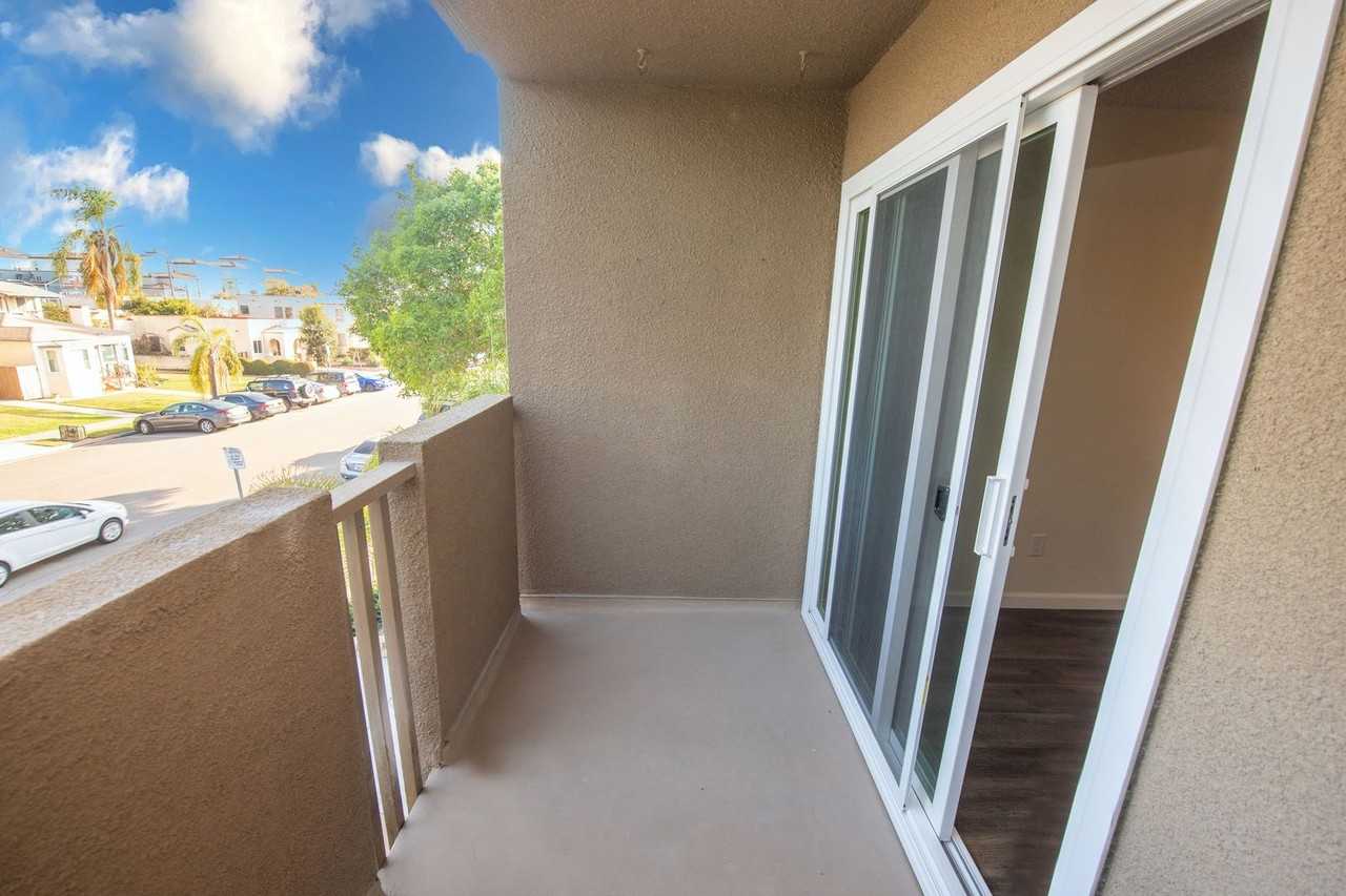 The O'Neil North Park - Photo 2 of 6