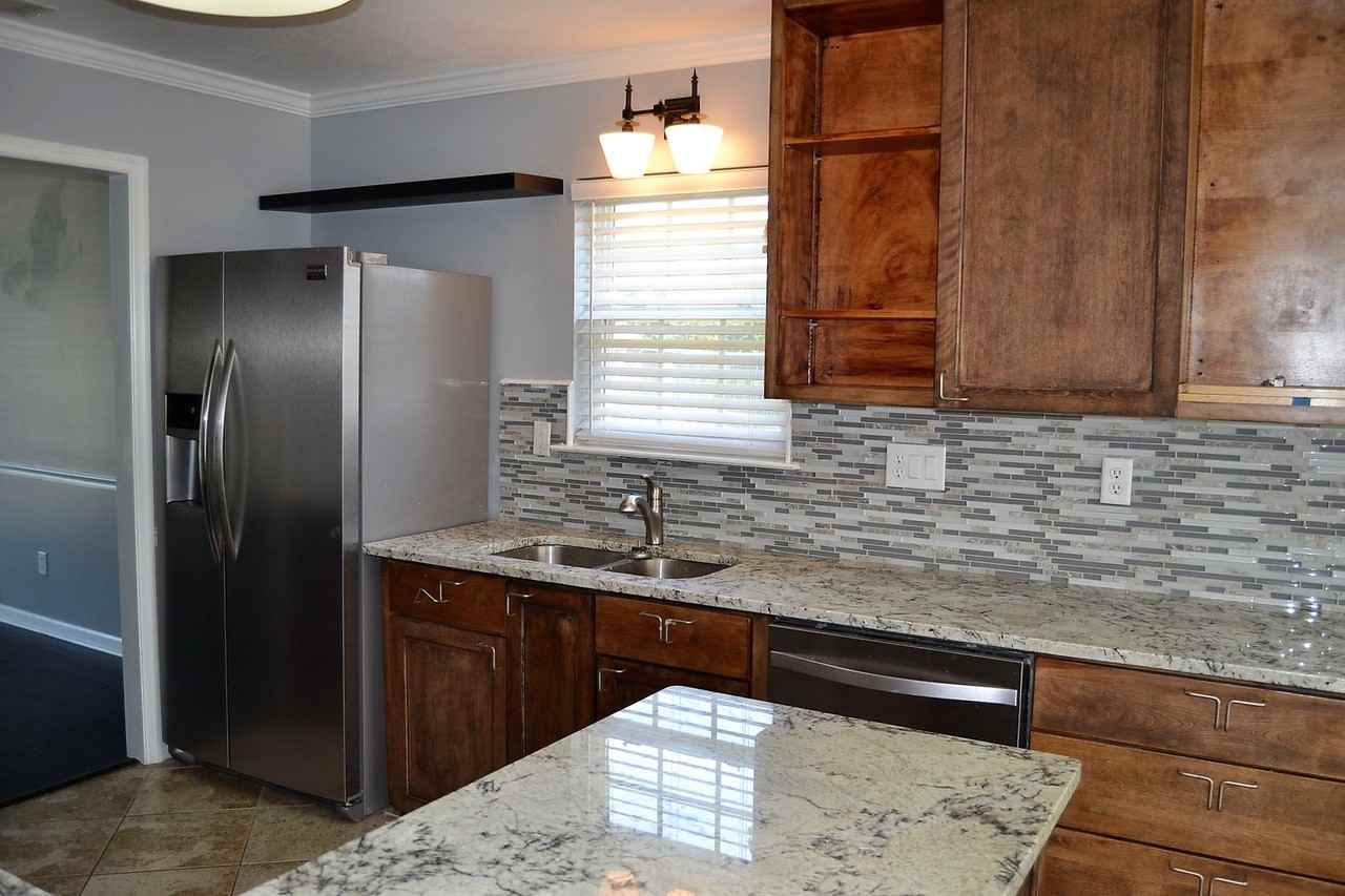 715 Spalding Ct - Photo 5 of 15