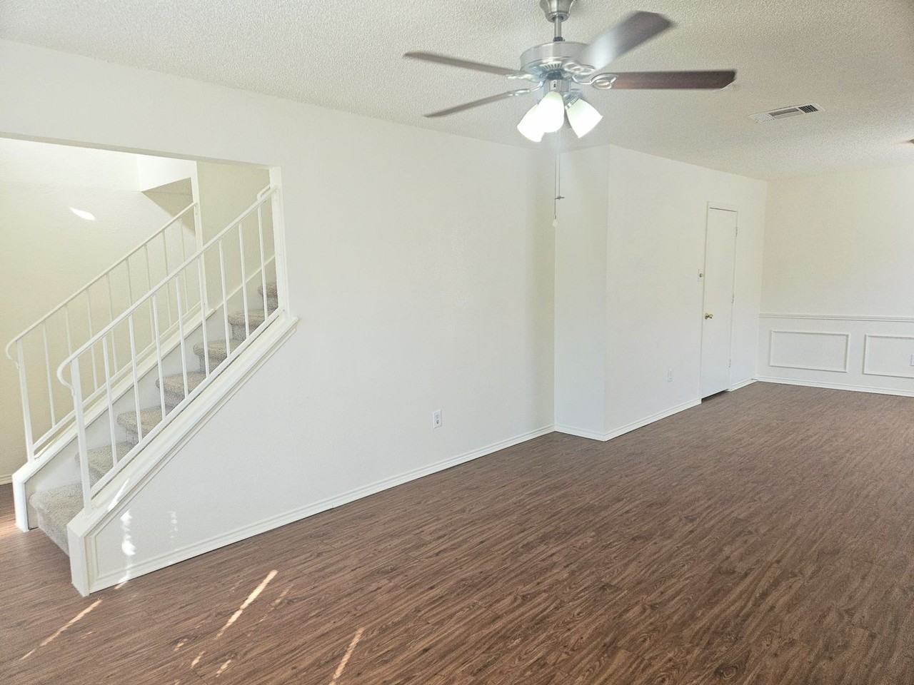 4625 Goldrock Dr - Photo 2 of 25