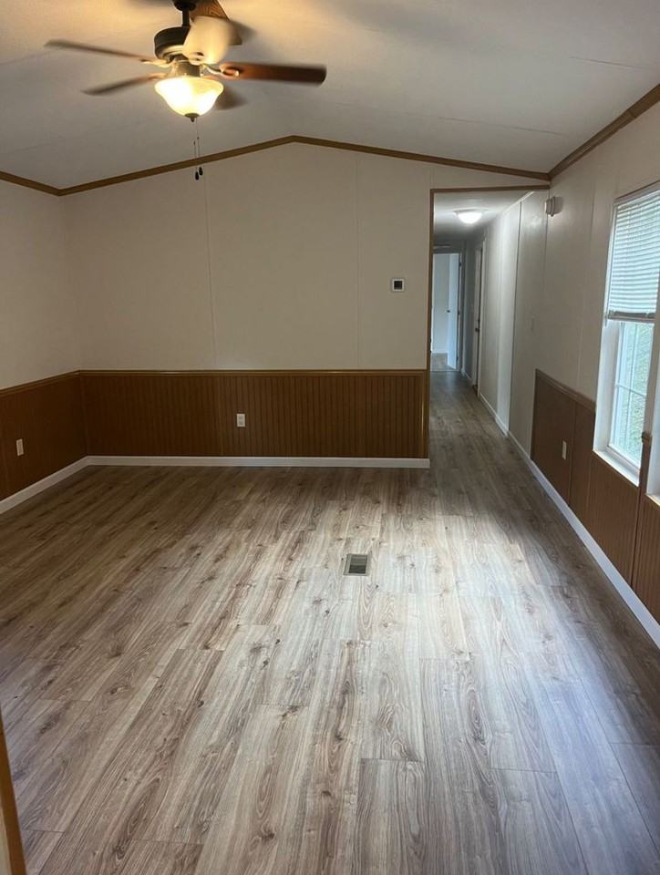 60 Honey Bee Ln - Photo 2 of 15